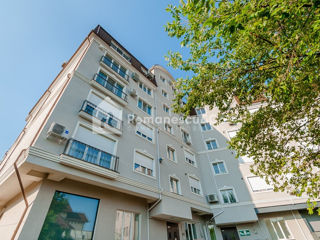 Apartament cu 2 camere, 70 m², Botanica, Chișinău foto 19