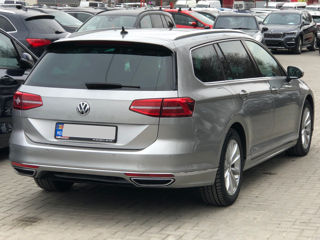 Volkswagen Passat foto 3