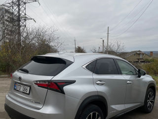 Lexus NX Series foto 3