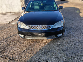 Ford Mondeo foto 4