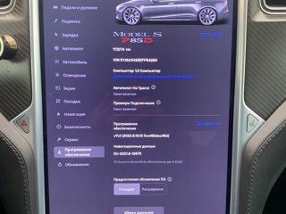 Tesla Model S foto 8