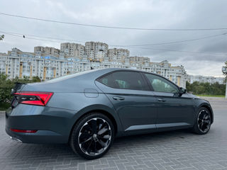 Skoda Superb foto 5