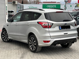 Ford Kuga foto 3