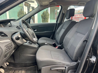 Renault Scenic foto 10