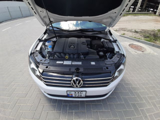 Volkswagen Passat foto 13