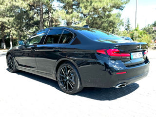 BMW 5 Series foto 6