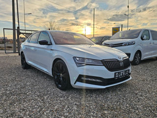 Skoda Superb foto 3