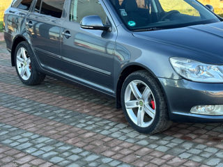 Skoda Octavia foto 3