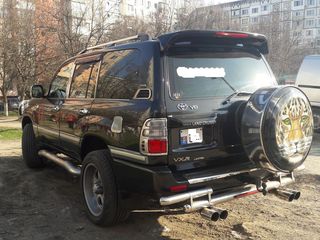 Toyota Land Cruiser foto 3