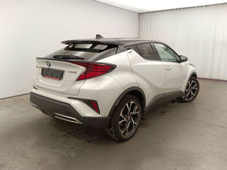 Toyota C-HR foto 5