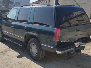 GMC Yukon foto 6