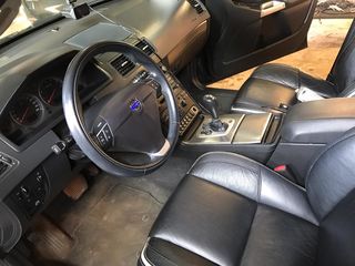 Запчасти XC90 2.4 d5 foto 3