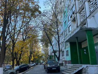 2-х комнатная квартира, 58 м², Ботаника, Кишинёв