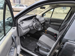 Renault Grand Scenic foto 9