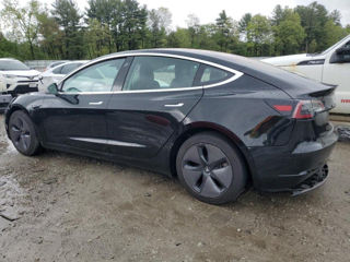 Tesla Model 3 foto 5