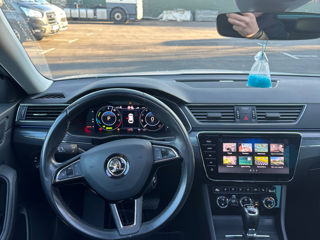 Skoda Superb foto 8