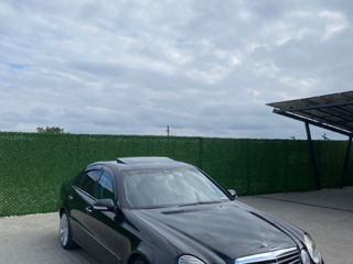 Mercedes E-Class foto 4