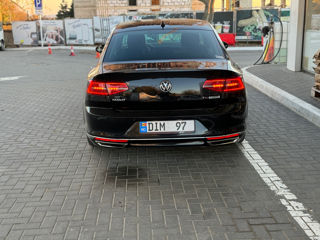 Volkswagen Passat foto 2