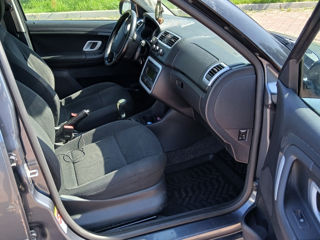 Skoda Fabia фото 6