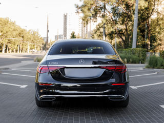 Mercedes S-Class foto 2