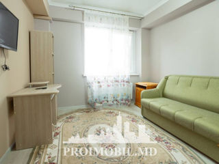 Apartament cu 3 camere, 98 m², Buiucani, Chișinău foto 7