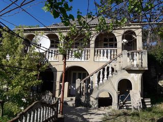 Vind urgent casa cu doua etaje in satul Zaicana raionul Criuleni foto 1