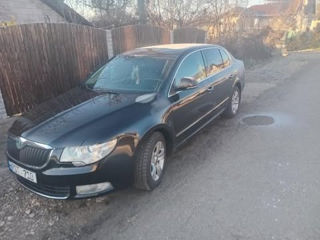 Skoda Superb foto 2