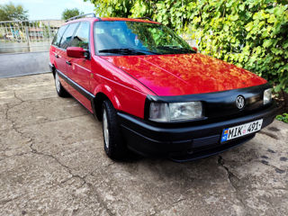 Volkswagen Passat foto 1