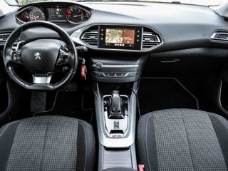 Peugeot 308 foto 13