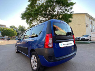 Dacia Logan foto 8