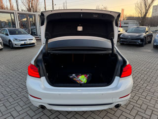 BMW 5 Series foto 18