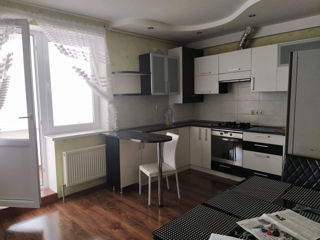 Apartament cu 2 camere, 60 m², Buiucani, Chișinău foto 6