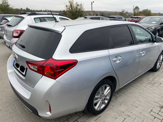 Toyota Auris foto 5