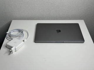 MacBook Pro 13 2020 М1 8Gb 256Gb A2338 foto 8