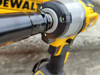 Se vinde gaikovert DeWalt 36v/6ah foto 4