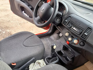 Nissan Micra foto 6