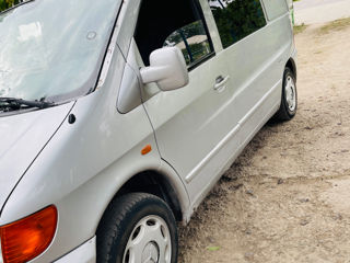 Mercedes Vito foto 2