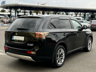 Mitsubishi Outlander foto 5