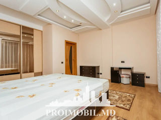 Apartament cu 2 camere, 120 m², Botanica, Chișinău foto 7