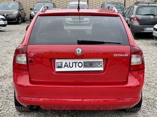 Skoda Octavia foto 8