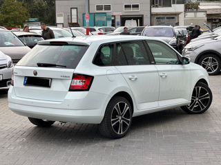 Skoda Fabia foto 3