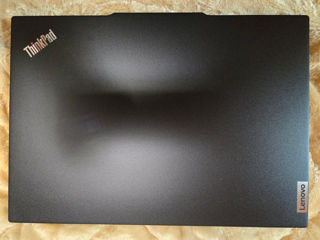 Lenovo Thinkpad E14 Gen5 foto 2