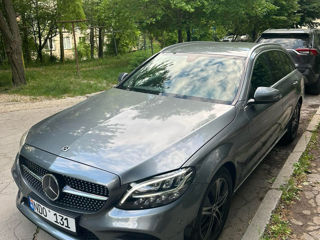 Mercedes C-Class foto 2