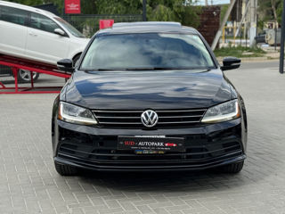 Volkswagen Jetta фото 3