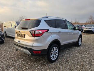 Ford Kuga foto 4