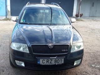 Skoda Octavia foto 2