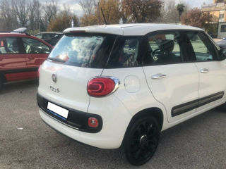 Fiat 500L foto 2