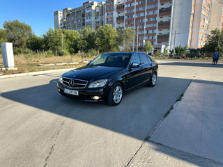 Mercedes C-Class foto 3