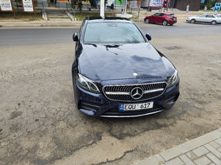 Mercedes E-Class foto 1