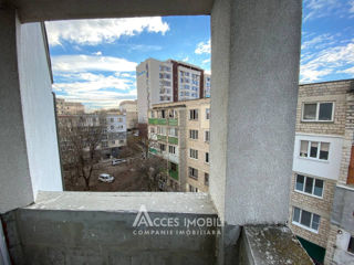 Apartament cu 2 camere, 78 m², Poșta Veche, Chișinău foto 15